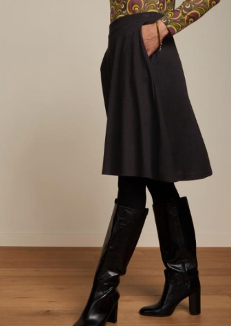 Falling in Love with Style: How King Louie Clothing Became My Office Staple