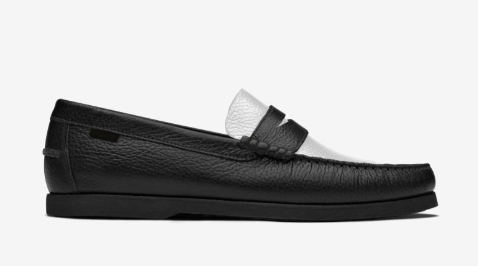 Comfort in Motion: Why Oliver Cabell Became My Commute Essential