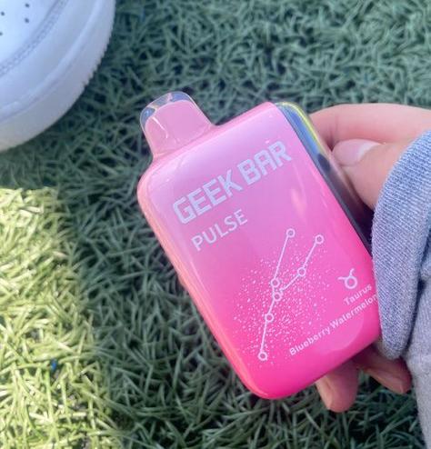 Vaping in Ireland: A Wholesale Guide to Geek Bar Pulse Ireland